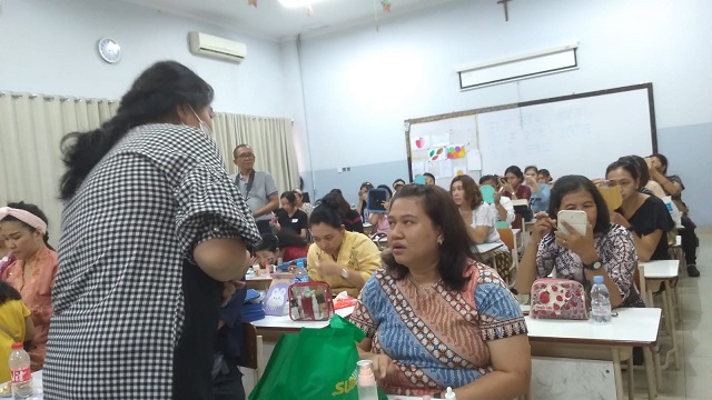 Peserta boleh dipandu dan dibantu jika ada kesulitanPAKAI_1